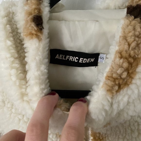 Teddy Bear Quarter Zip - Picture 3 of 4